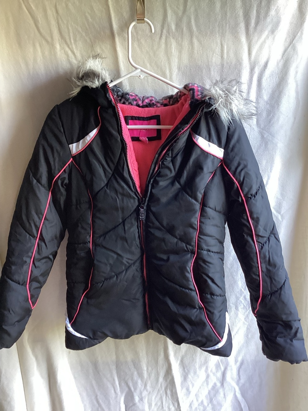 Girls' Black & Pink Insulated Hooded Winter Jacket
